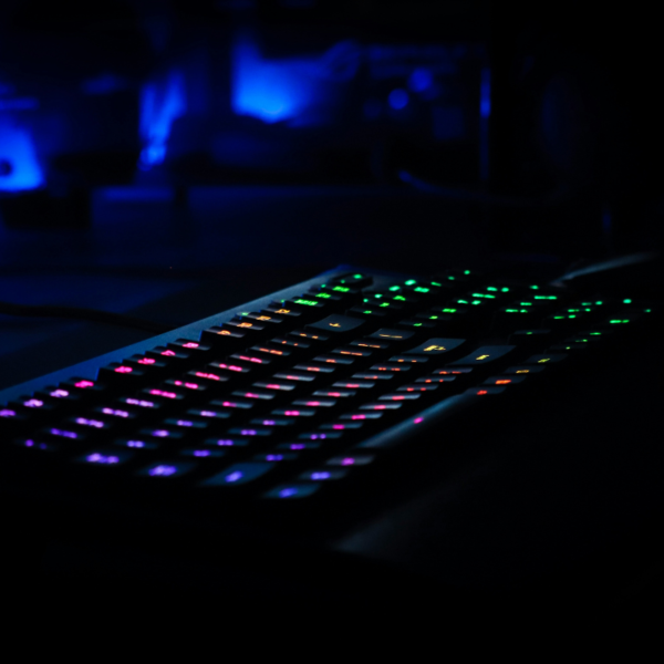 PRE-ORDER CUSTOM KEYBOARD 100% - Image 2